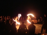 Feuerjongleure am Strand zwischen Bondi und Tamarama